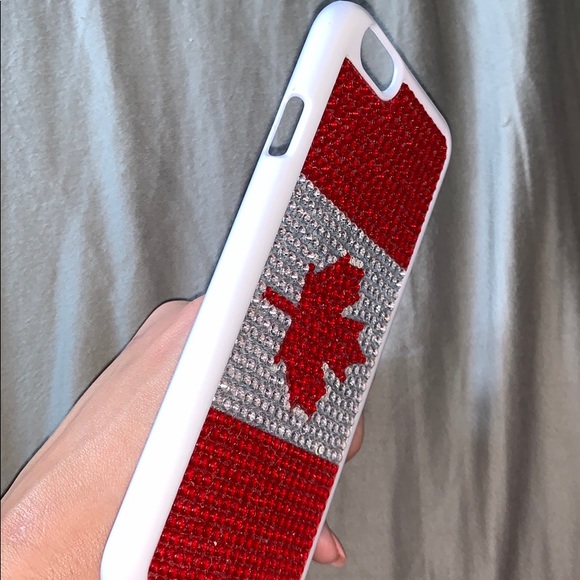 NEVER USED canada flag case - Picture 3 of 3